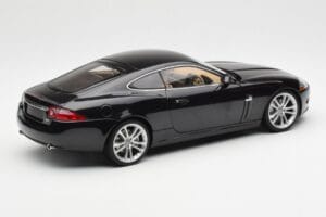 Jaguar XK-R X150 Midnight Sort AUTOart 1:18 73632 Metal — billede 3 af 8
