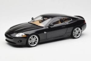 Jaguar XK-R X150 Midnight Sort AUTOart 1:18 73632 Metal