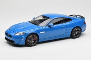 Jaguar XKR-S X150 French Racing Blå AUTOart 1:18 73641 Metal