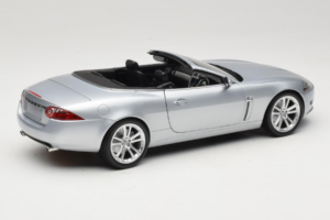 Jaguar XK X150 Cabriolet Sølv Minichamps 1:18 150130531 Metal — billede 3 af 8
