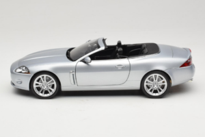 Jaguar XK X150 Cabriolet Sølv Minichamps 1:18 150130531 Metal — billede 4 af 8