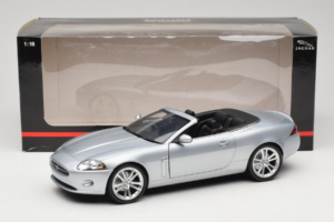 Jaguar XK X150 Cabriolet Sølv Minichamps 1:18 150130531 Metal — billede 8 af 8