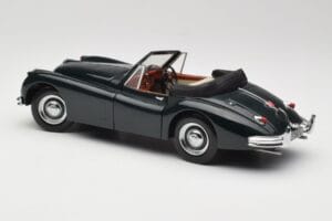 Jaguar XK140 Drophead Coupe Sort Sun Star 1:18 2802 Metal — billede 7 af 8