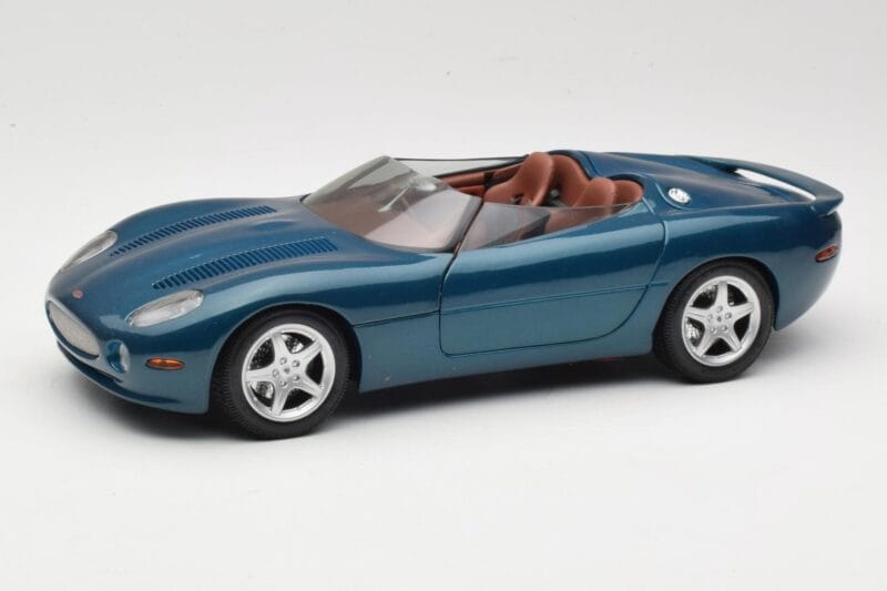 Jaguar XK180 Grøn Maisto 1:18 50337 Metal