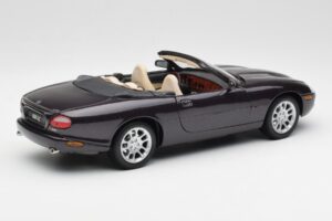 Jaguar XKR X100 Cabriolet Grå Maisto 1:18 50331 Metal — billede 3 af 8