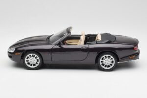 Jaguar XKR X100 Cabriolet Grå Maisto 1:18 50331 Metal — billede 4 af 8