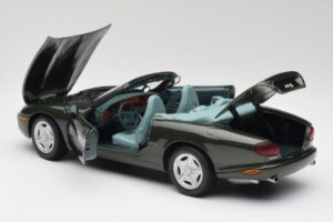 Jaguar XKR X100 Cabriolet Grøn Maisto 1:18 37800-M1 Metal — billede 5 af 8