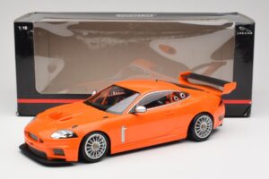 Jaguar XKR GT3 Racing Orange Minichamps 1:18 150081391 Metal — billede 6 af 6