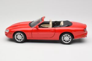 Jaguar XKR X100 Rød Maisto 1:18 50330 Metal — billede 4 af 8