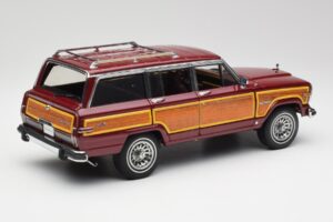 Jeep Grand Wagoneer Classic Rød AUTOart 1:18 74002 Metal — billede 3 af 8