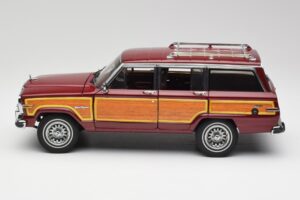Jeep Grand Wagoneer Classic Rød AUTOart 1:18 74002 Metal — billede 4 af 8