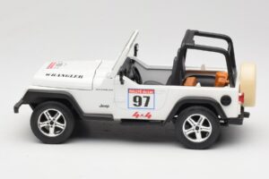 Jeep Wrangler Rallye #97 Beige Solido 1:18 9012 Metal — billede 3 af 6