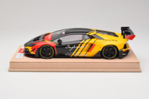 Lamborghini Aventador Liberty Walk Infinite Sort Gul Timothy & Pierre 1:18 REMC035 Metal