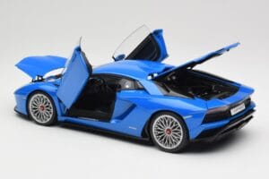 Lamborghini Aventador S LP740-4 Blue Nila AUTOart 1:18 79134 Metal — billede 5 af 8