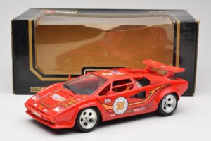 Lamborghini Countach Rød Bburago 1:18 3047 Metal — billede 8 af 8