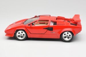 Lamborghini Countach Rød Bburago 1:18 3047-M1 Metal — billede 4 af 8
