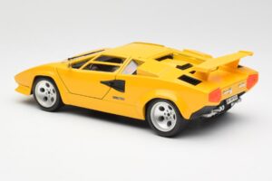 Lamborghini Countach Gul Bburago 1:18 3037 Metal — billede 7 af 8