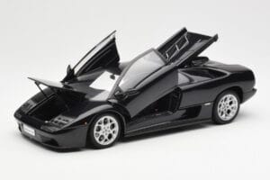 Lamborghini Diablo 6.0 Sort AUTOart 1:18 74528 Metal — billede 2 af 8