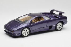 Lamborghini Diablo Lilla Maisto 1:18 3028 Metal
