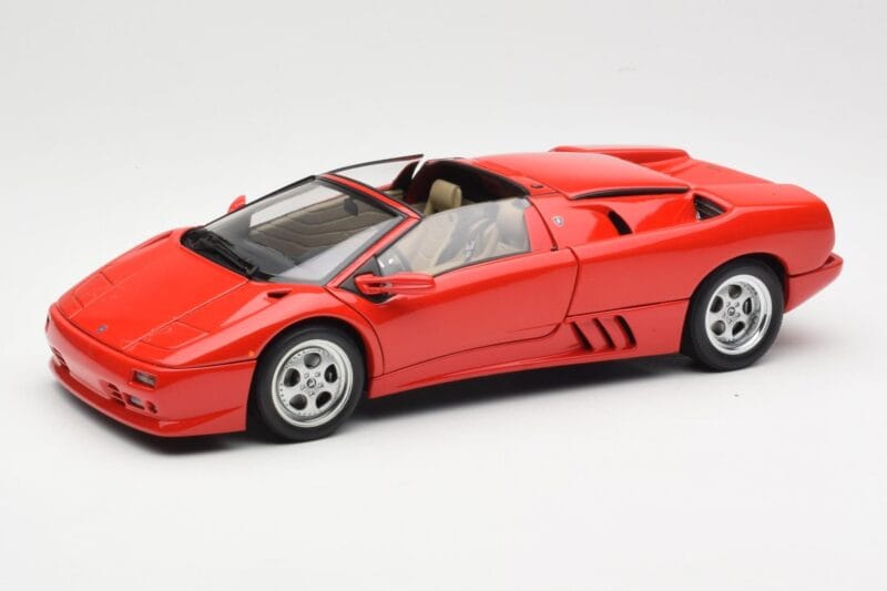 Lamborghini Diablo Roadster Rød AUTOart 1:18 70091 Metal