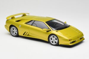 Lamborghini Diablo SE30 Anniversary Edition Gul Spyder AUTOart 1:18 79157 Metal — billede 6 af 8