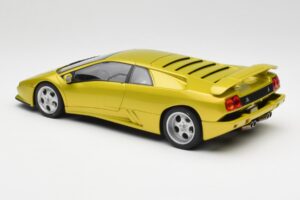 Lamborghini Diablo SE30 Anniversary Edition Gul Spyder AUTOart 1:18 79157 Metal — billede 7 af 8