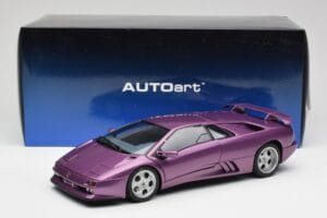 Lamborghini Diablo SE30 Anniversary Edition Metallic Lilla AUTOart 1:18 79158 Metal — billede 8 af 8