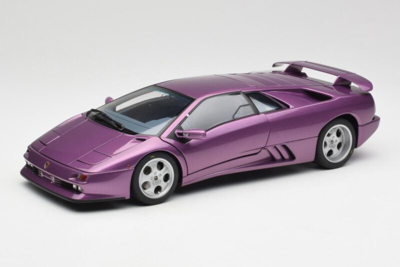 Lamborghini Diablo SE30 Anniversary Edition Metallic Lilla AUTOart 1:18 79158 Metal