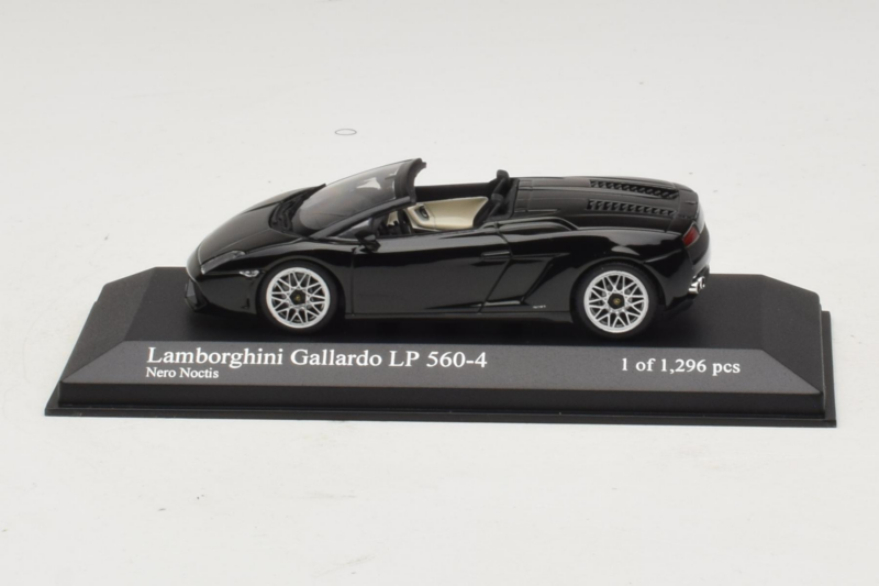Lamborghini Gallardo LP560-4 Spyder Sort Minichamps 1:43 400103830 Metal