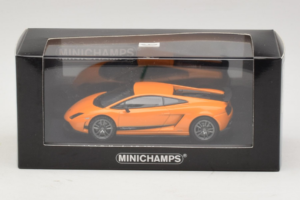 Lamborghini Gallardo LP570-4 Superleggera Orange Metallic Minichamps 1:43 400103841 Metal — billede 5 af 5