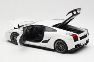 Lamborghini Gallardo Superleggera Monocerus Metallic Hvid AUTOart 1:18 74585 Metal — billede 5 af 8