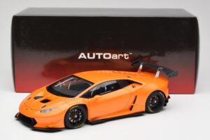Lamborghini Huracan LP620-2 Super Trofeo Arancio Borealis Pearl Effect Orange AUTOart 1:18 81558 Metal — billede 8 af 8