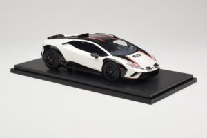 Lamborghini Huracan Sterrato No. 63 Hvid TopSpeed 1:18 TS0610 Resin — billede 4 af 6