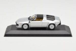 Lamborghini Jalpa Sølv Minichamps 1:43 400103601 Metal