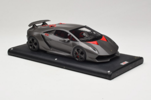 Lamborghini Sesto Elemento Matte Black MR Collection 1:18 LAMB054 Resin — billede 4 af 6