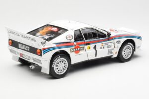 Lancia 037 Martini #1 W. Rohrl / C. Geistdorfer Winner Rally Monte Carlo 1983 Nat Version Kyosho 1:18 08306A Metal — billede 3 af 8