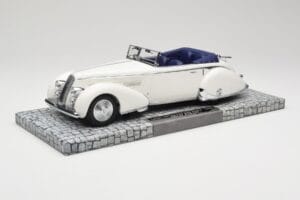 Lancia Astura Tipo 233 Corto Hvid Minichamps 1:18 107125330 Resin