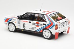 Lancia Delta HF 4WD #6 M. Biasion / T. Siviero Martini Rally Monte Carlo 1987 Kyosho 1:18 08960A Metal — billede 7 af 8