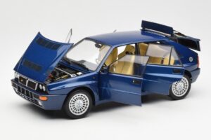 Lancia Delta HF Integrale Evo II Blå Kyosho 1:18 08341BL Metal — billede 2 af 8