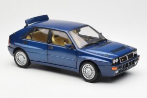 Lancia Delta HF Integrale Evo II Blå Kyosho 1:18 08341BL Metal — billede 6 af 8