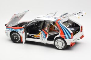 Lancia Delta HF Integrale Evo Martini #4 D. Auriol / B. Occelli Winner Rally Monte Carlo 1992 Kyosho 1:18 08348A Metal — billede 5 af 8