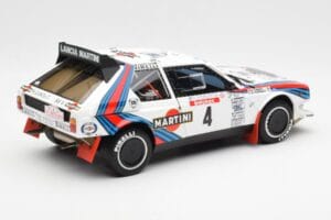 Lancia Delta S4 Martini #4 H. Toivonen / S. Cresto Rally Tour de Corse 1986 AUTOart 1:18 88620 Metal — billede 3 af 8