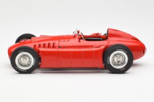 Lancia D50 F1 1954 CMC 1:18 M-175 Metal — billede 3 af 6