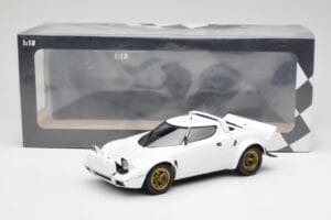 Lancia Stratos HF Stradale Hvid Minichamps 1:18 155741700 Metal — billede 6 af 6