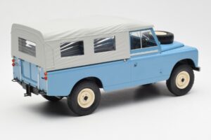 Land Rover Series II 109 Pick Up Closed Blå MCG 1:18 MCG18094 Metal — billede 2 af 6