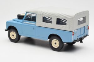 Land Rover Series II 109 Pick Up Closed Blå MCG 1:18 MCG18094 Metal — billede 5 af 6