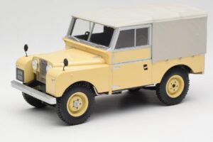 Land Rover 88 Series 1 Hard Top Lysbeige MCG 1:18 MCG18368 Metal
