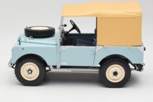 Land Rover 88 Series I RAF Blue Minichamps 1:18 150168908 Metal — billede 4 af 8