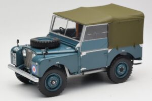 Land Rover 88 Series I Lyseblå Minichamps 1:18 150168907 Metal