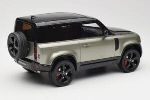 Land Rover Defender 90 HSE P400 L663 Pangea Green Metallic GT Spirit 1:18 GT517 Resin — billede 2 af 6